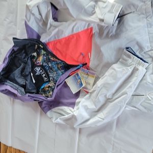 Snowboard jacket